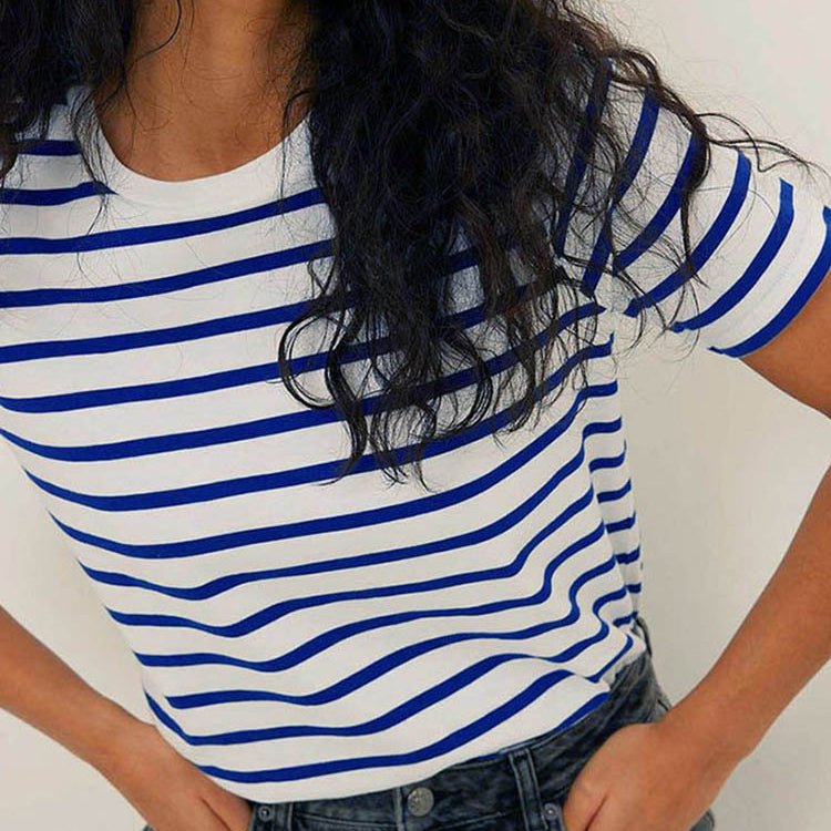 L’Essence Rayée Shirt by Vivian Prescott - Intofa