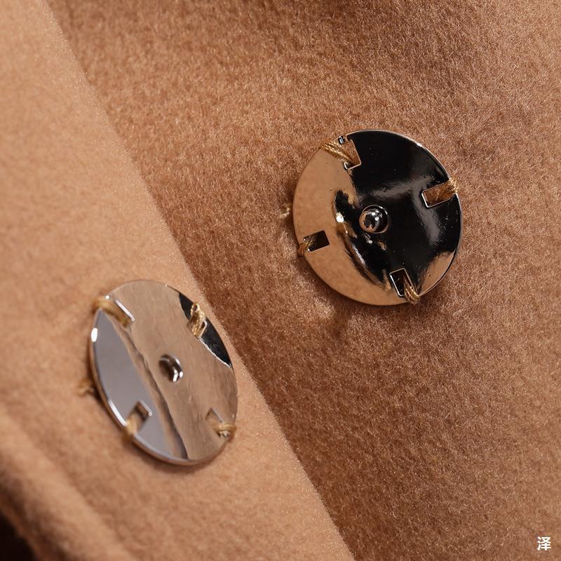 Chloé Rousseau Chic Wool Coat