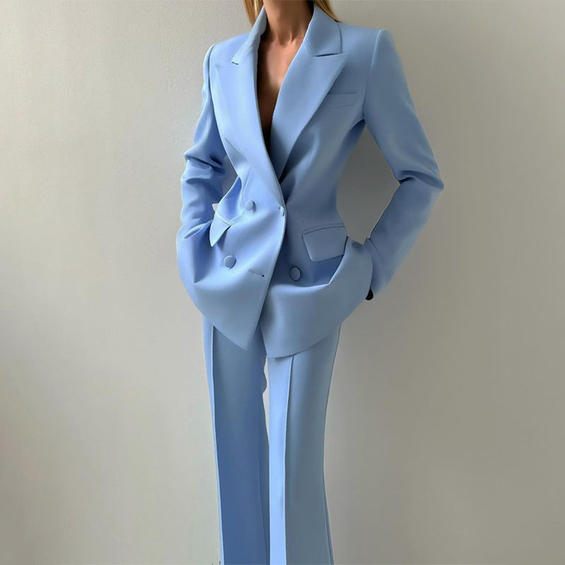 Chloé Rousseau Maison Orléans Suit