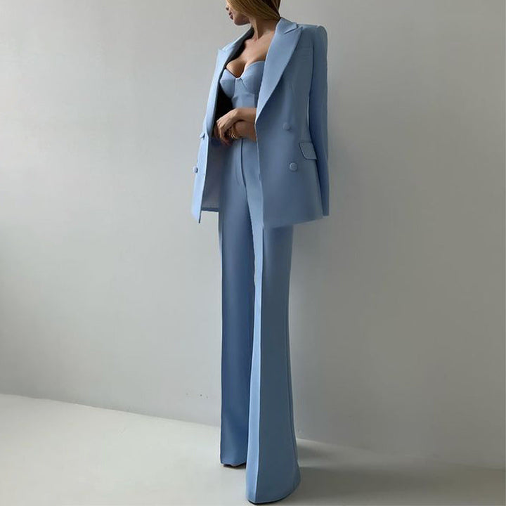 Chloé Rousseau Maison Orléans Suit