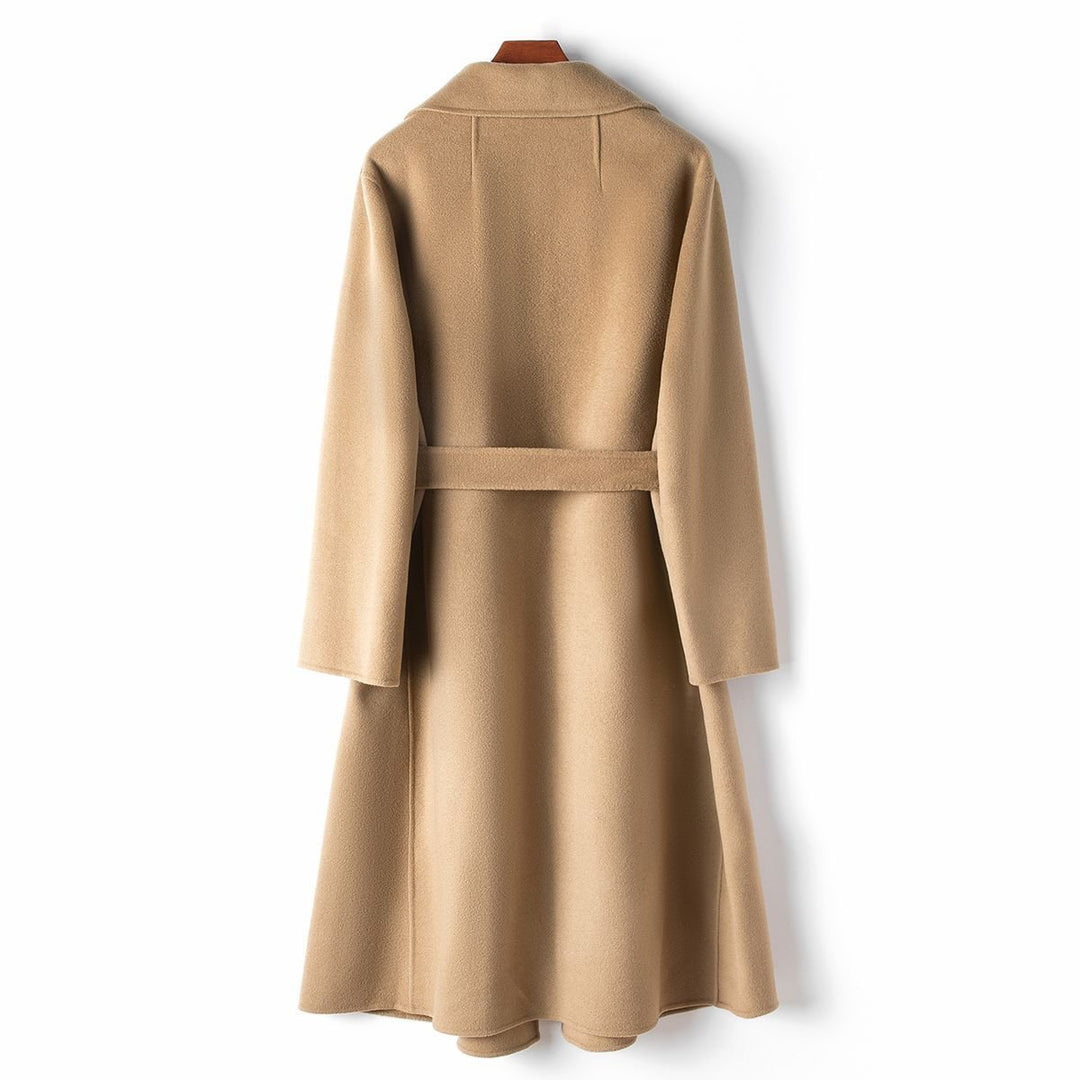 Céleste Bouchard Classic Hepburn Coat - INTOFA