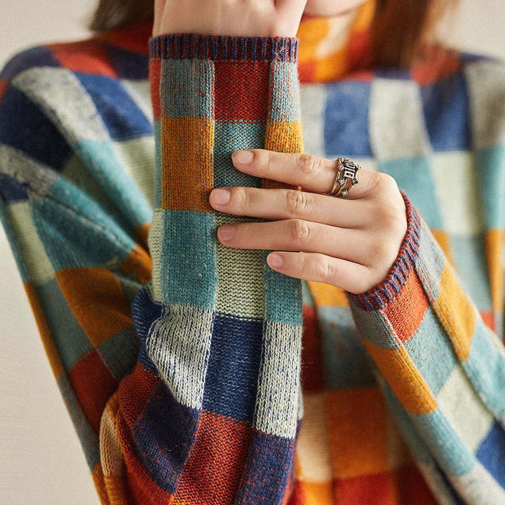Chloé Rousseau Checkered Cozy Sweater - INTOFA