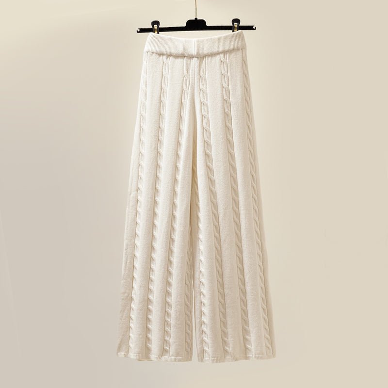 Chloé Rousseau Cozy Elegance Set - Intofa