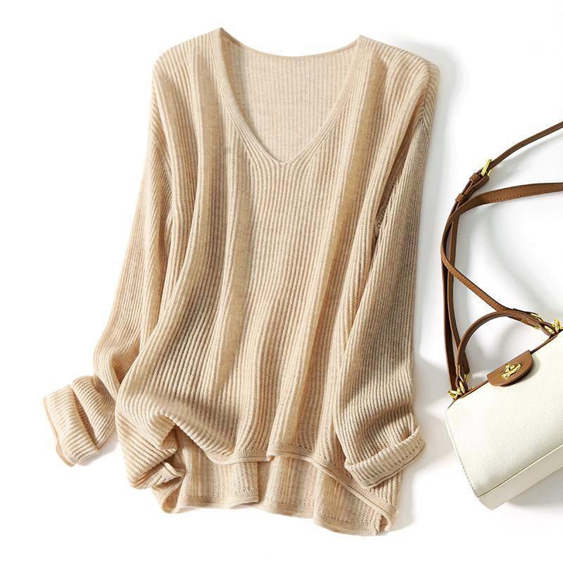 Chloé Rousseau Ribbed V - Neck Oversized Sweater - Intofa