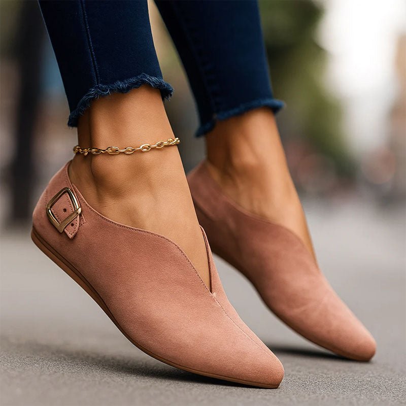 Chloé Rousseau Suede V - Cut Pointed Flats - Intofa