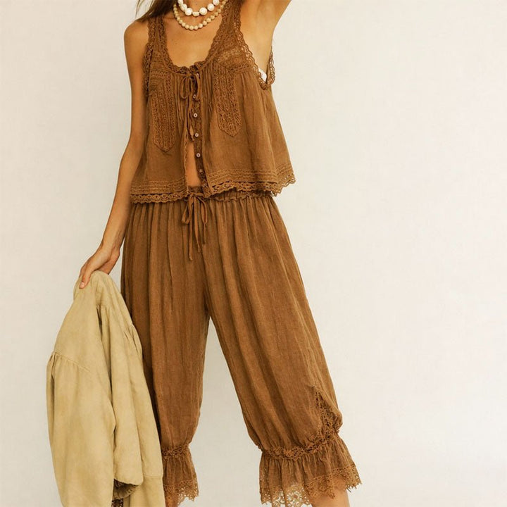 Chloé Rousseau Top and Pants Set with Lace Details - Intofa