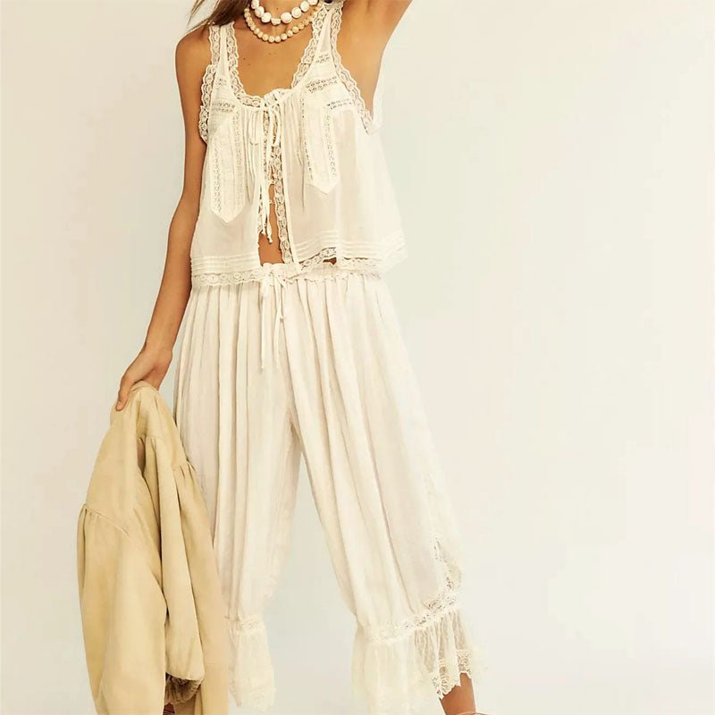 Chloé Rousseau Top and Pants Set with Lace Details - Intofa