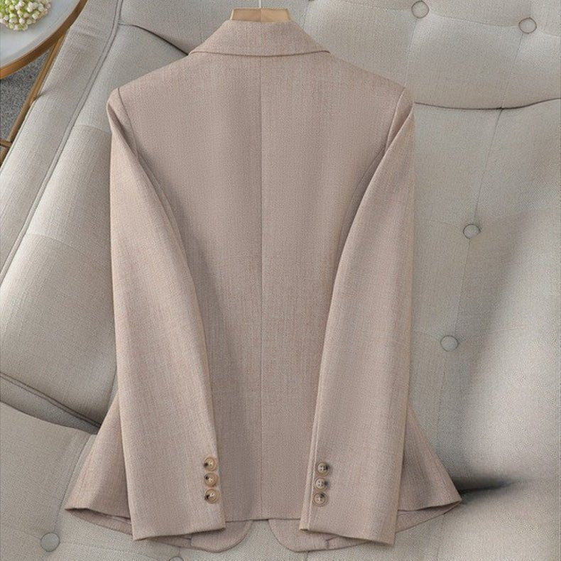 L'Affaire Blazer by Chloé Rousseau - Intofa