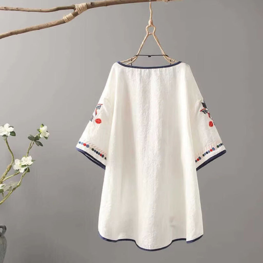 L’Artisan Folk Shirt by Chloé Rousseau - Intofa