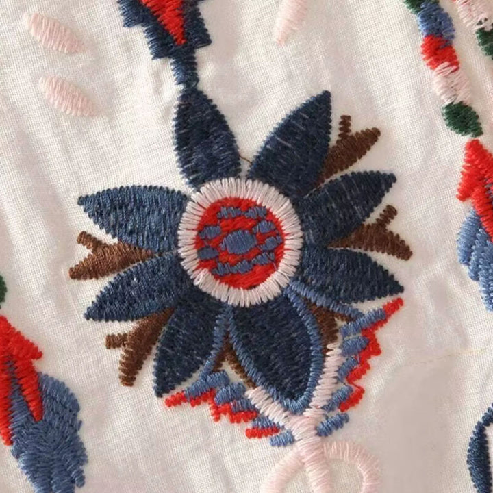 L’Artisan Folk Shirt by Chloé Rousseau - Intofa