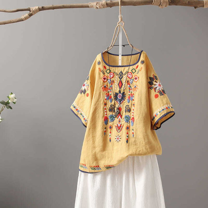 L’Artisan Folk Shirt by Chloé Rousseau - Intofa